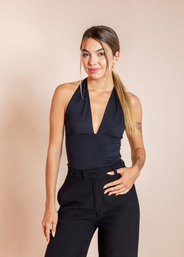 Blusa Decote Faixas Poliamida Analu Preto Pkd