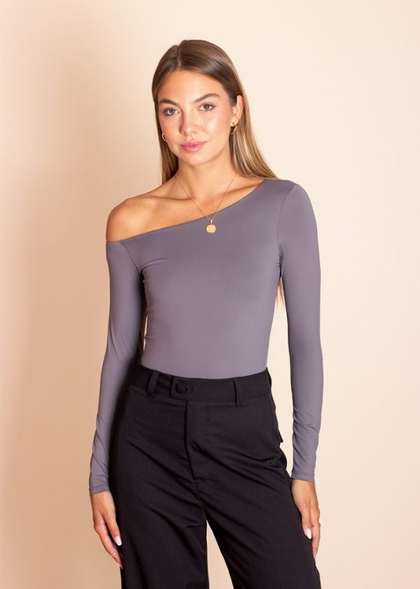 Blusa Manga Longa Decote Assimetrico Chumbo Helena Pkd