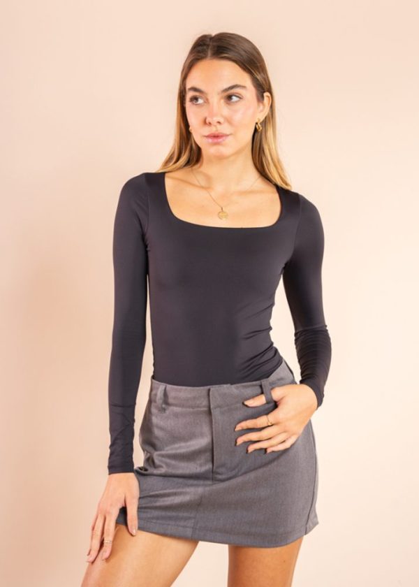 Body Manga Longa Decote Quadrado Preto Lia Pkd