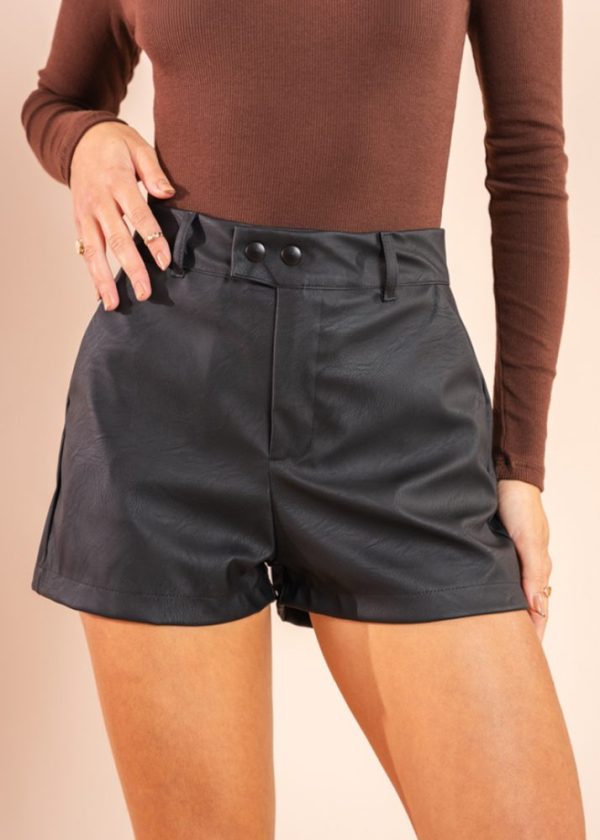 Short Couro Sintético Preto Liz Pkd