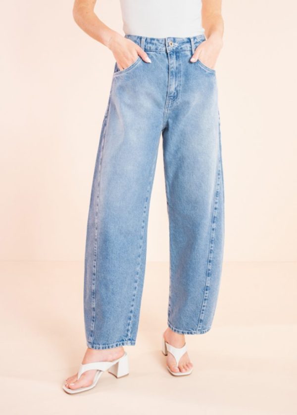 Calça Barrel Jeans Claro Maitê Pkd